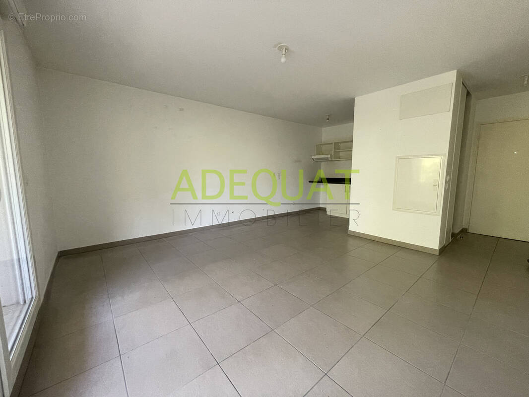 Appartement à VENISSIEUX