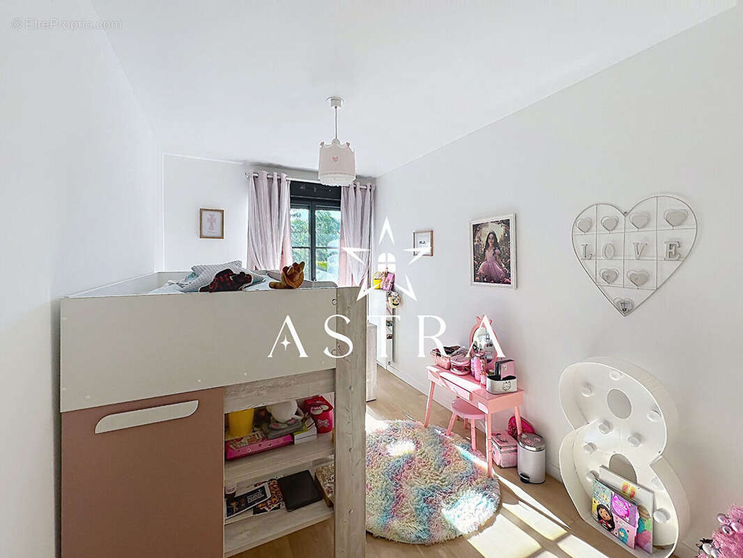 Appartement à CHATENAY-MALABRY