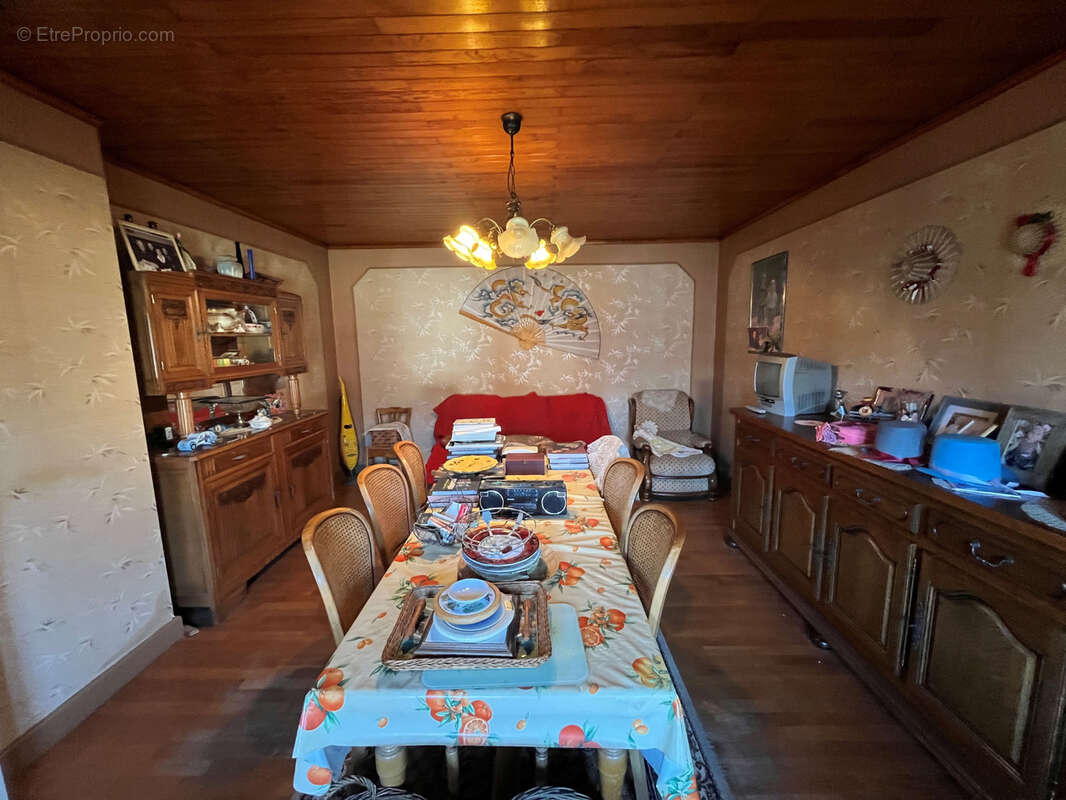 Maison à SIMANDRE
