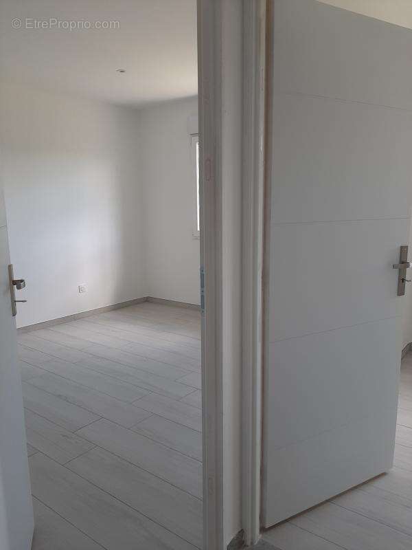 Maison récente de plain pied -gueugnon - - photo 12