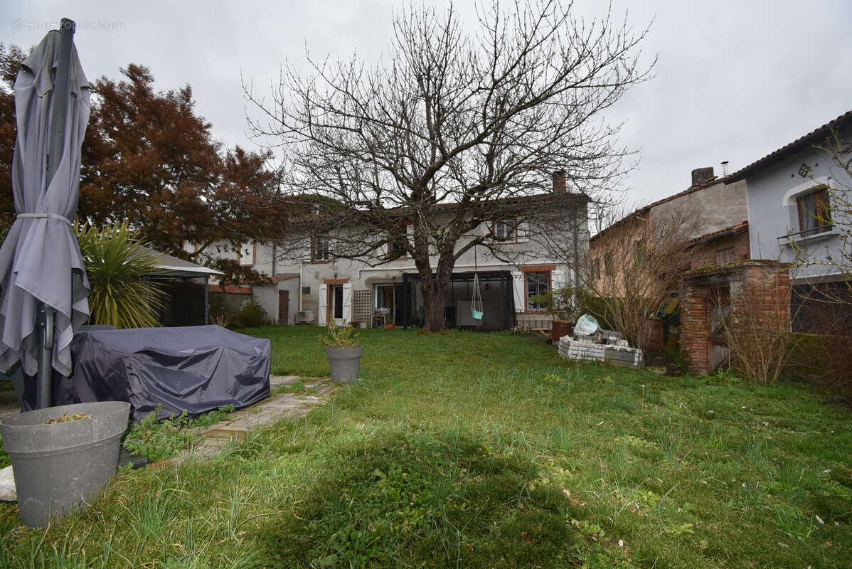 Maison à CINTEGABELLE