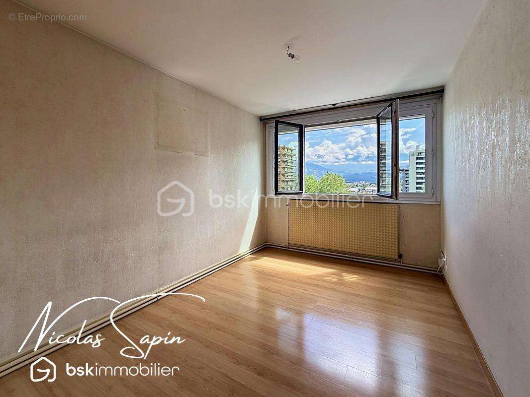 Appartement à ECHIROLLES
