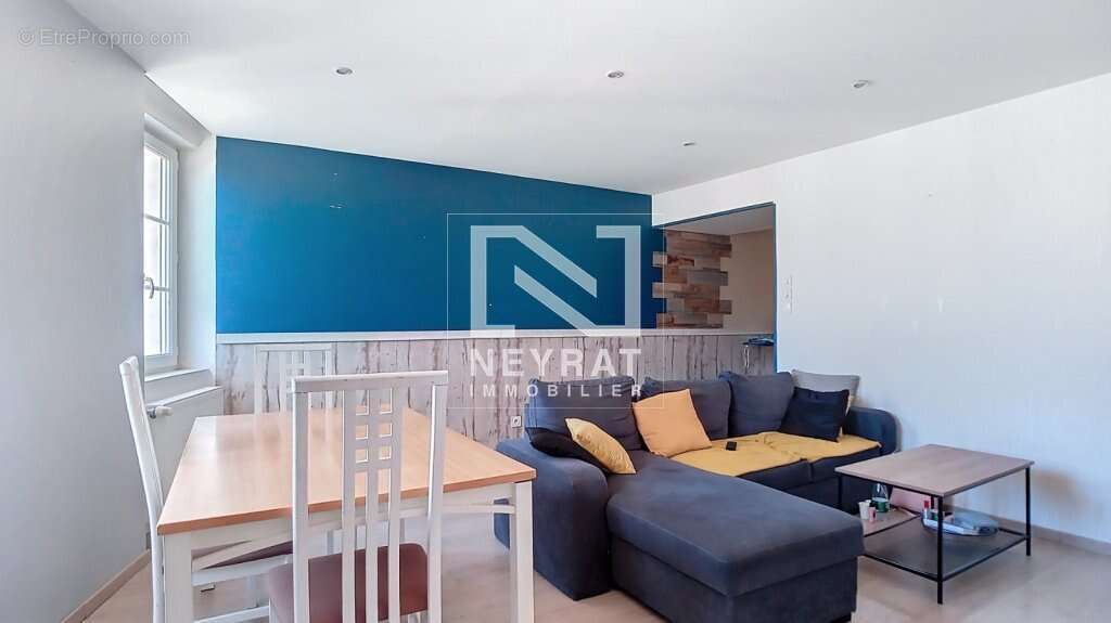 Maison à SAINT-MARCEL