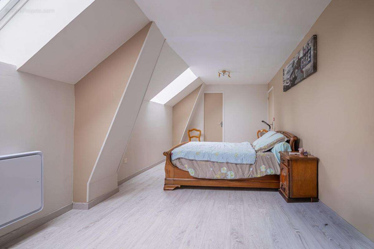 Maison à PARIGNE-L'EVEQUE