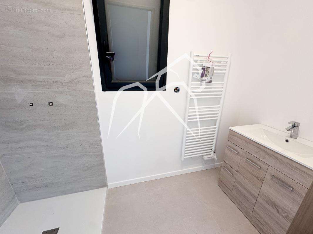 Maison  136 m²  4 chambres dont 2 suites parentales 10mn de Louviers - photo 5