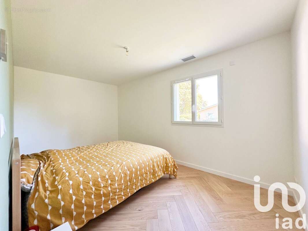 Photo 8 - Maison à LEOGNAN