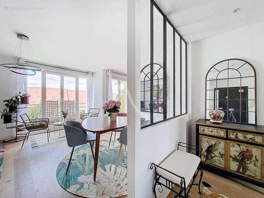 Appartement à RUEIL-MALMAISON