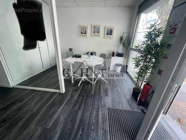 Commerce à VINCENNES