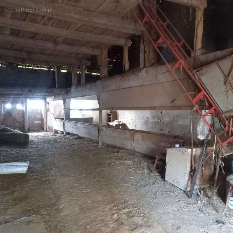 Maison à EQUEVILLEY