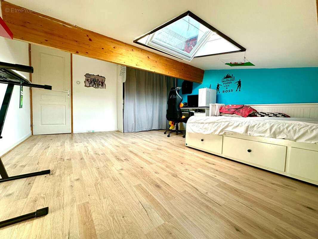 Maison à SEPTEMES-LES-VALLONS