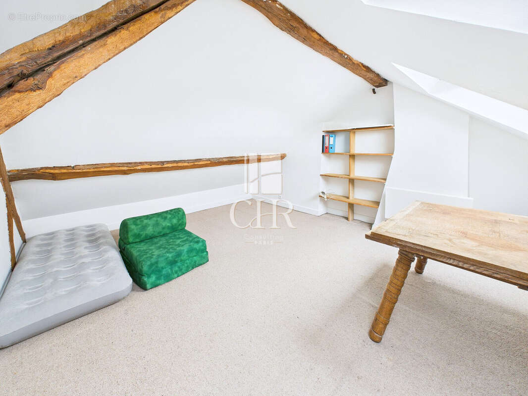 Appartement à SAINT-MAUR-DES-FOSSES