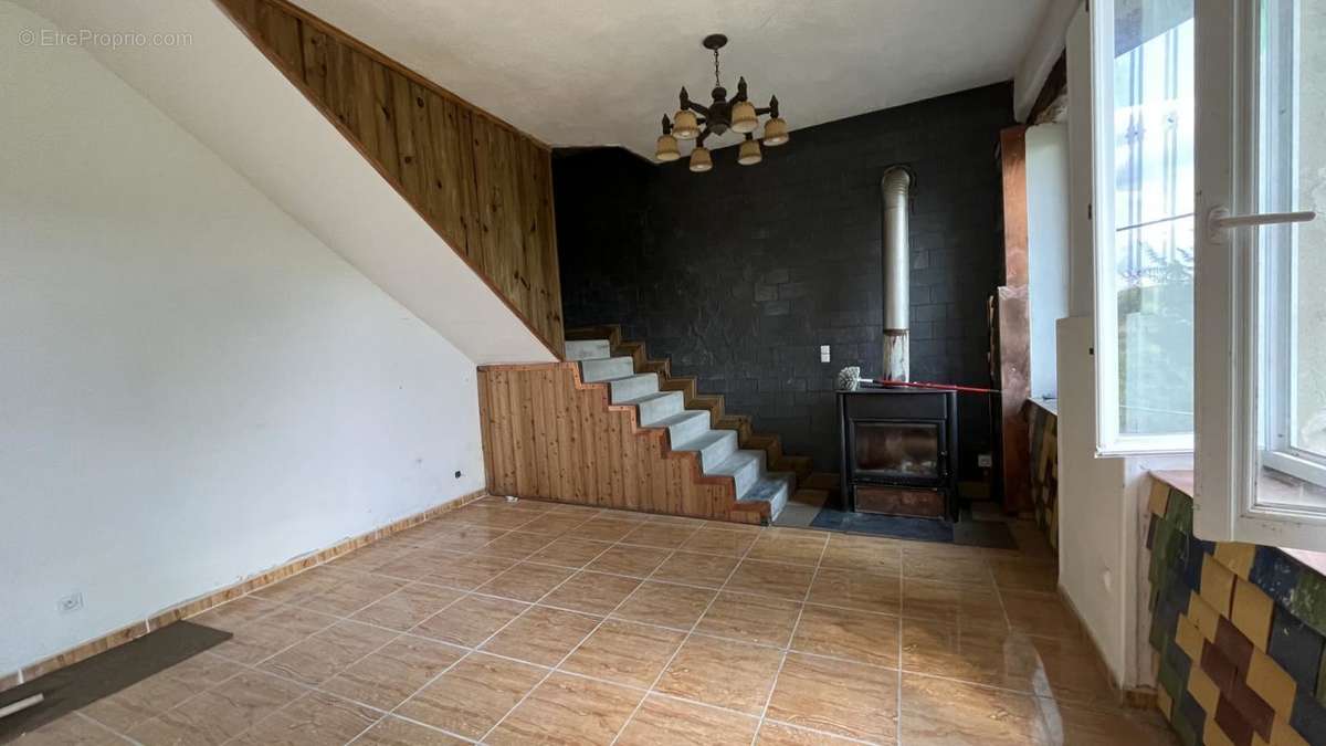 Maison à AUTUN