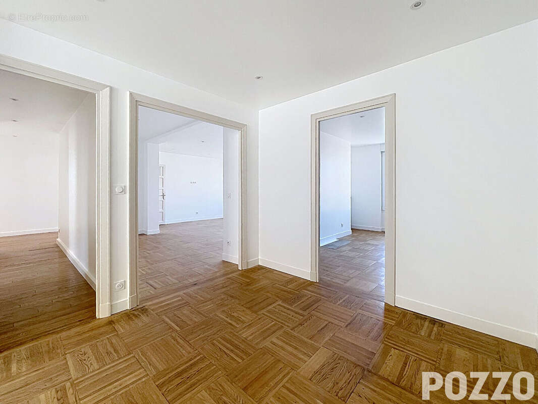 Appartement Caen 5 pièce(s) 137 m2 - Garage - photo 18