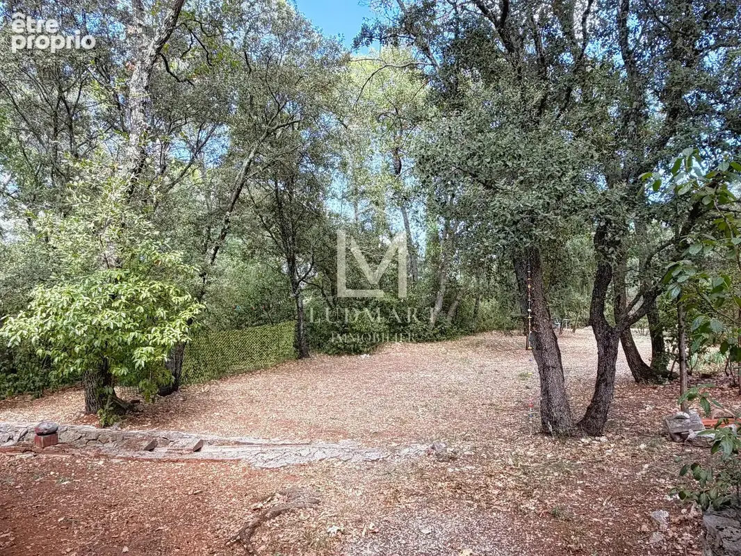 Villa rénovée avec studio indépendant, piscine et 3 867 m2 de terrain à Lorgues - photo 21