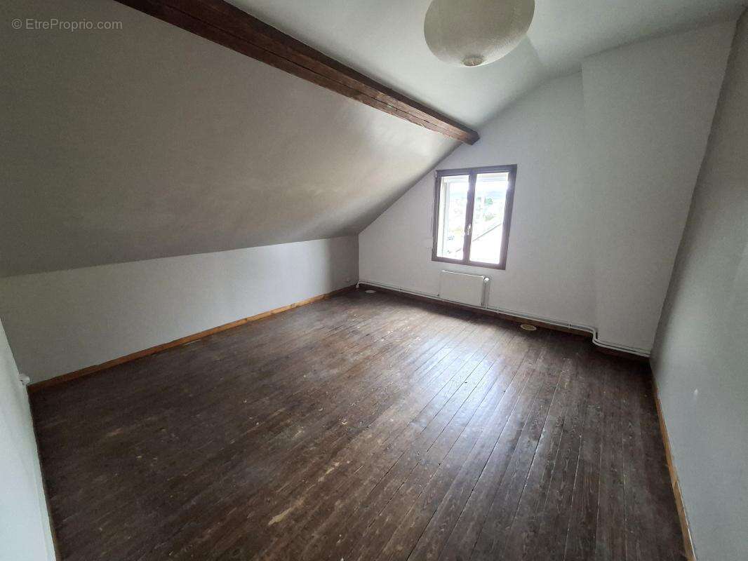 Maison à TROSLY-BREUIL