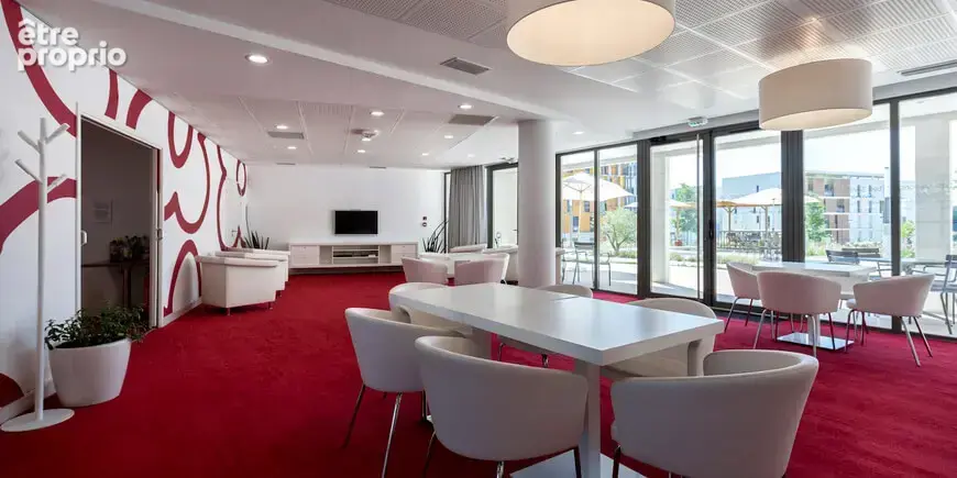 Appartement T3 + Magnifique  terrasse de 35m2 au Senioriales® de Juvignac - Disponible immédiatement - photo 2