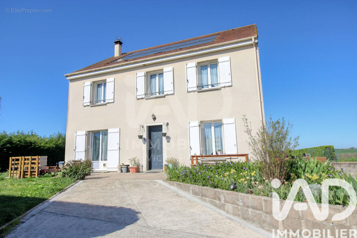Photo 1 - Maison à DADONVILLE