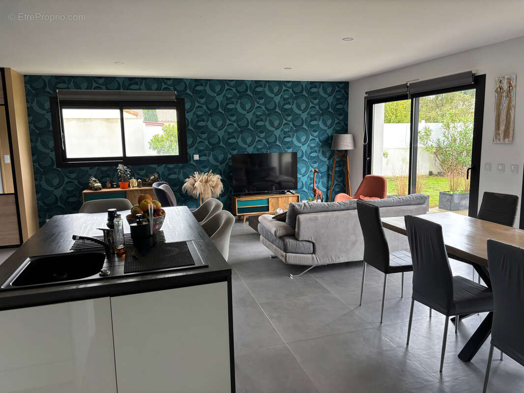 Maison à LE CELLIER