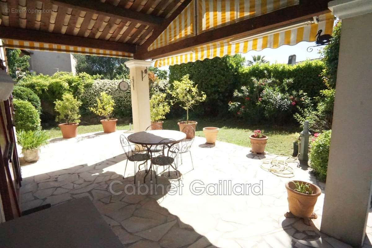 Maison à PEYMEINADE