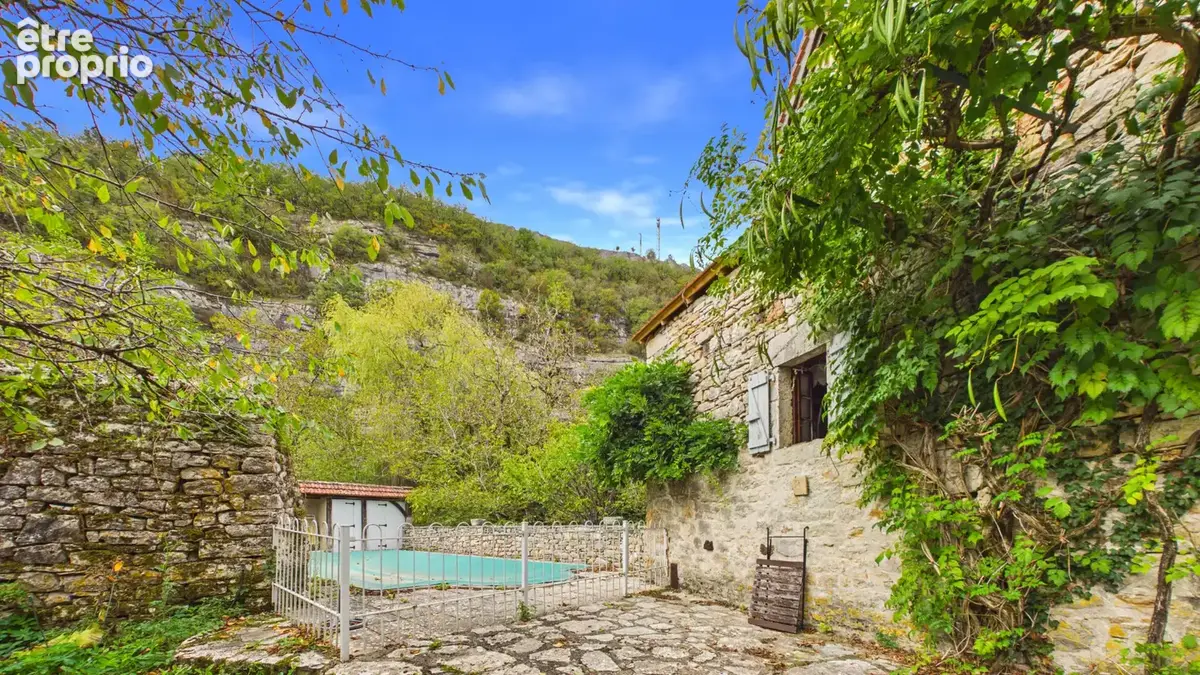 Maison de charme en pierre avec piscine et accès direct au Célé - photo 6