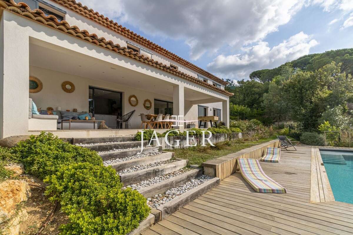 Maison à GRIMAUD