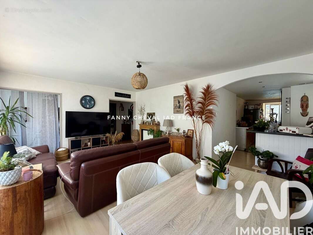 Appartement 84 m² à Saint-Mandrier-Sur-Mer  - photo 7