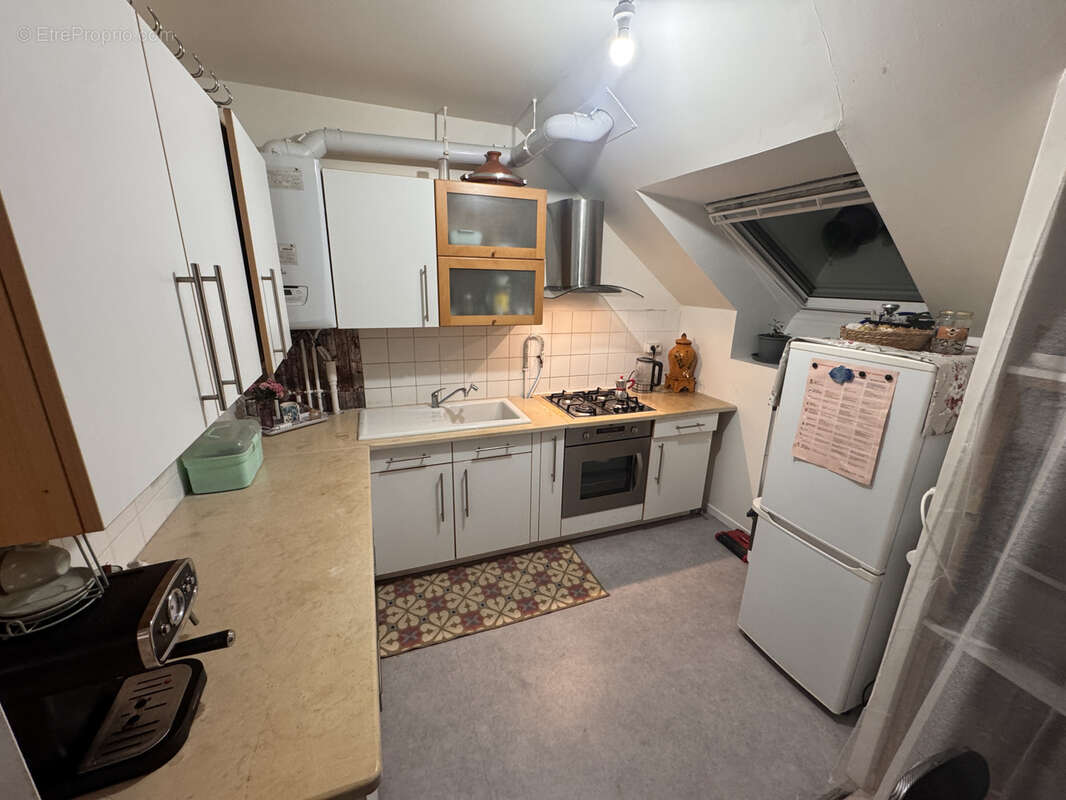 Appartement F2 dans résidence récente 48.06 m2 carrez - 53,62 m2 utiles exposé SUD - photo 5