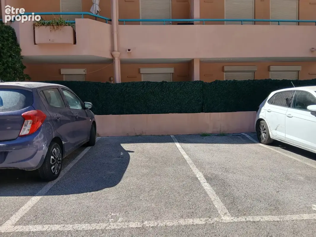 Théoule-Sur-Mer. Studio avec parking près des plages. - photo 8