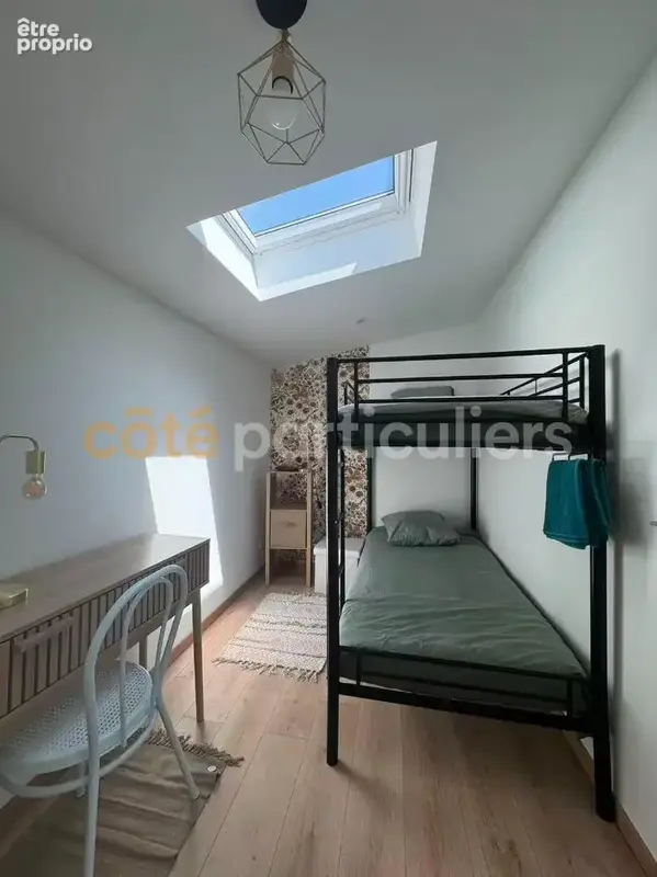 Appartement local commercial La Courneuve 6 pièce(s) 92.39 m2 - photo 7