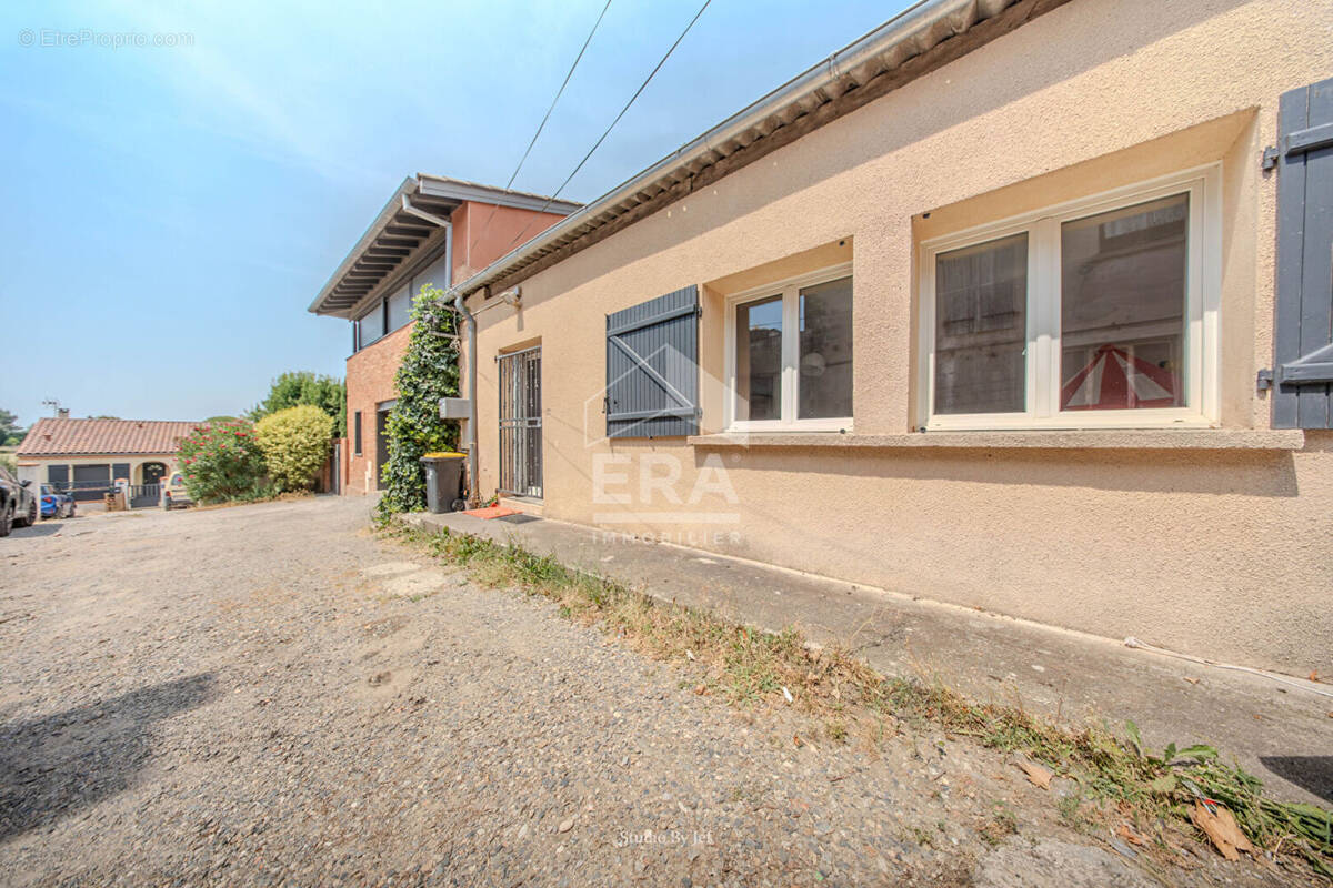 Maison à PECHBONNIEU