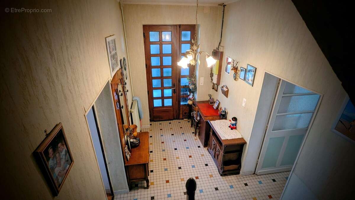 hall, palier - Maison à SAINT-ORENS-POUY-PETIT