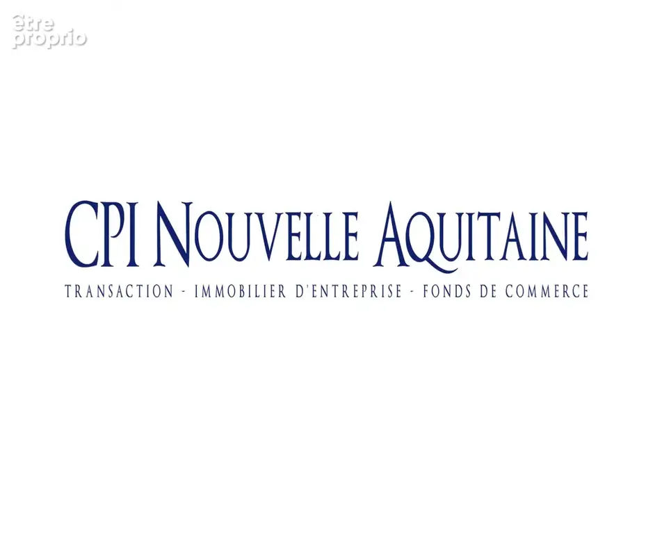 Terrain à LA COURONNE