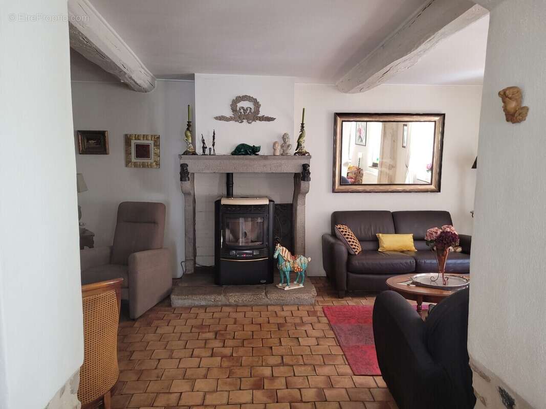 Maison à SAINT-LAURENT-D&#039;AGNY