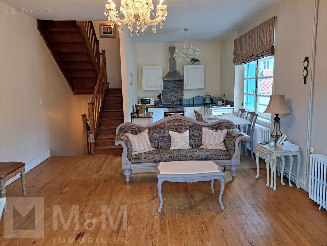 Maison de Ville - photo 2