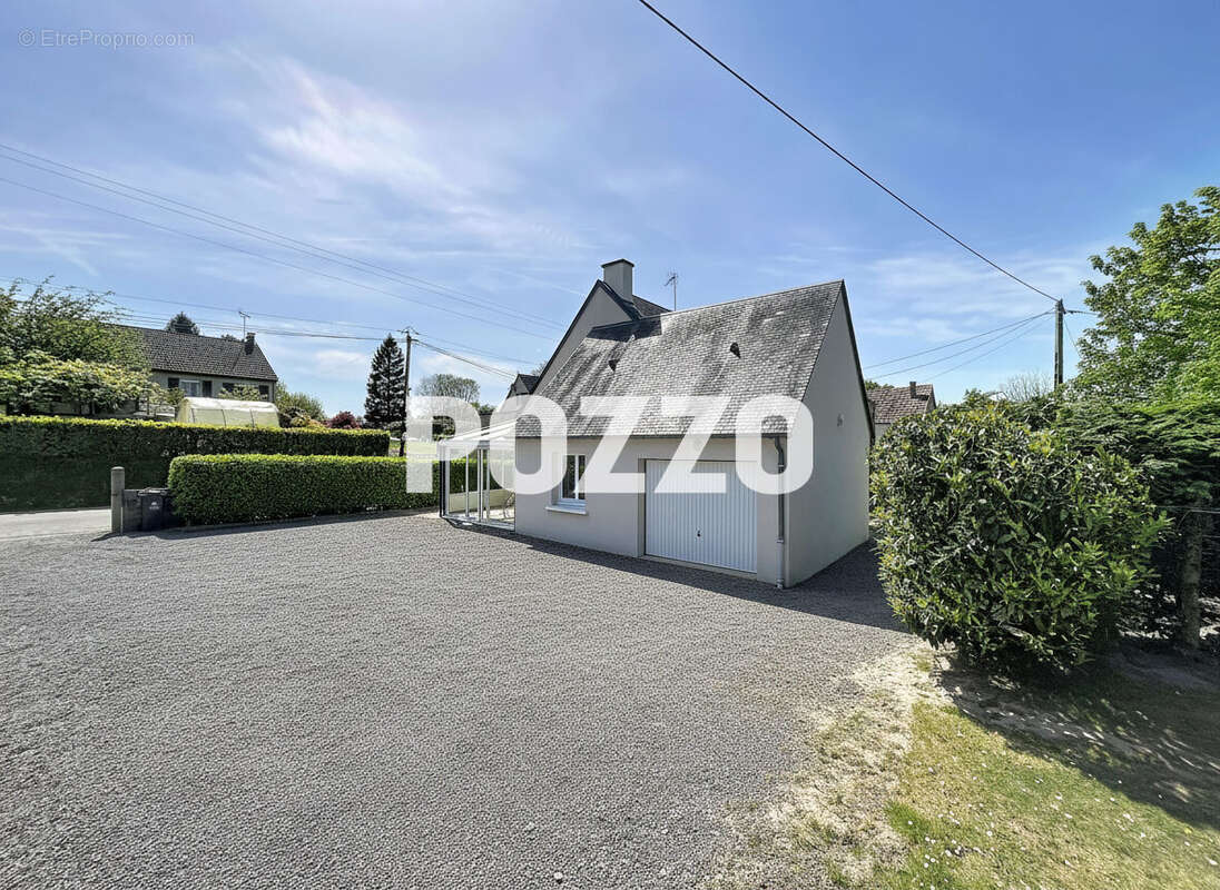 Maison à SAINT-SAUVEUR-LA-POMMERAYE