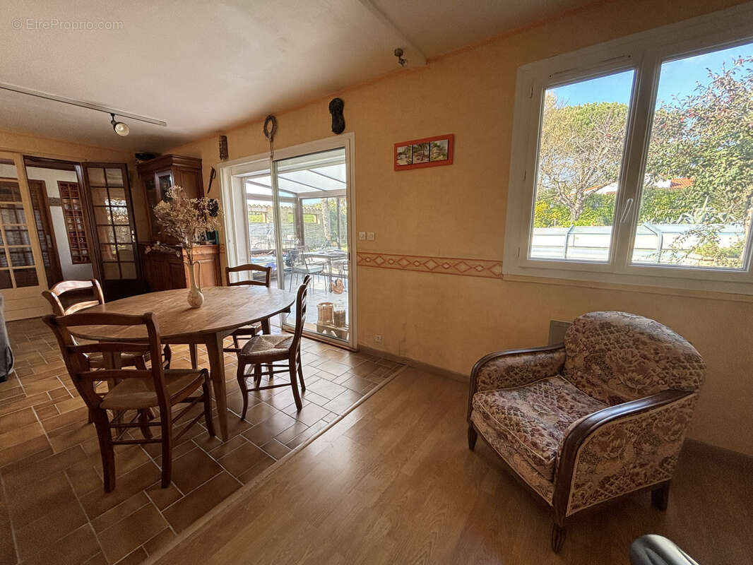 Maison à NIEUL-SUR-MER