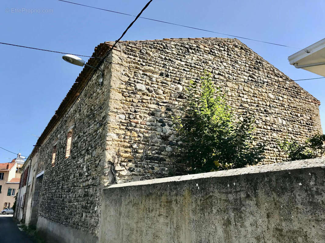 Maison à SAINT-GERMAIN-LEMBRON