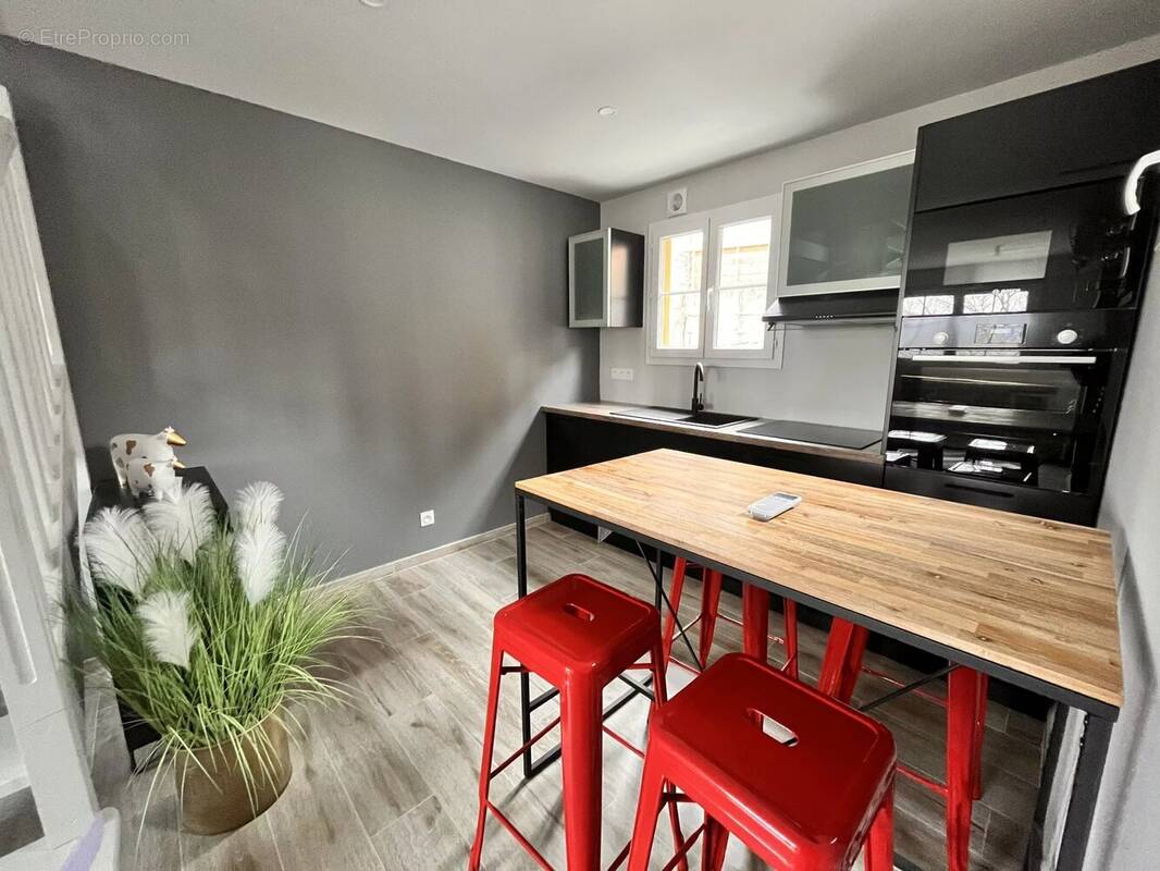 Maison à LES ANGLES