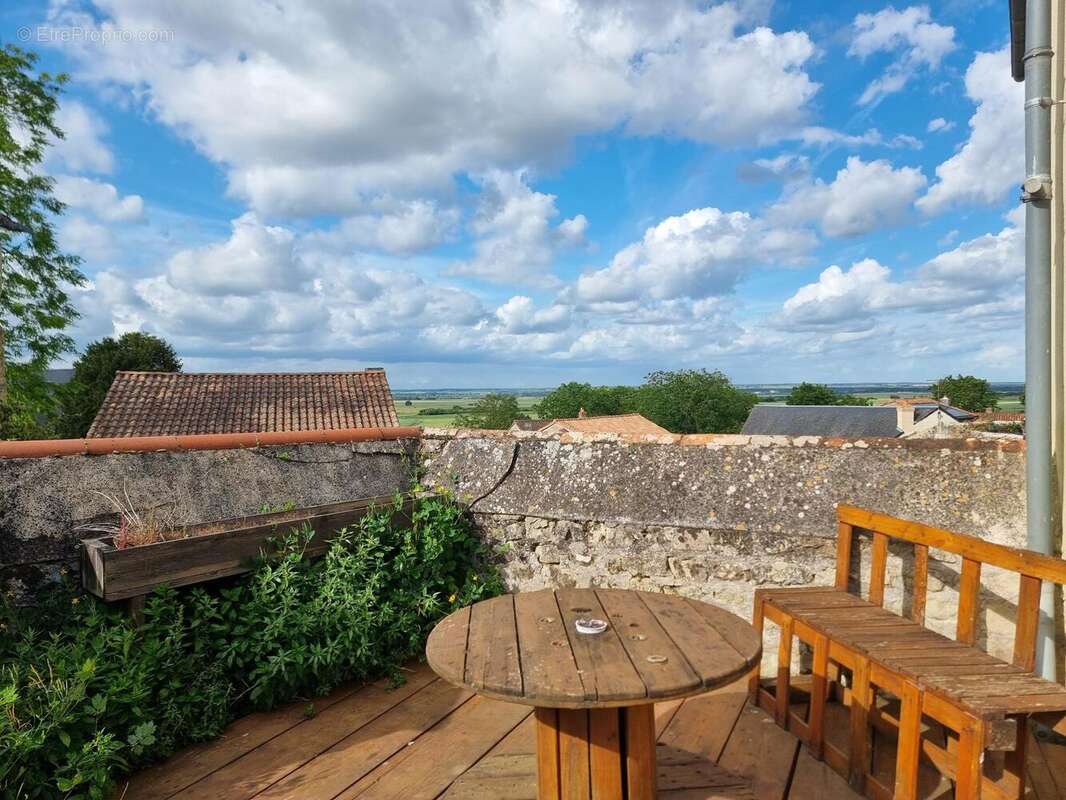 Photo 3 - Maison à POUANCAY
