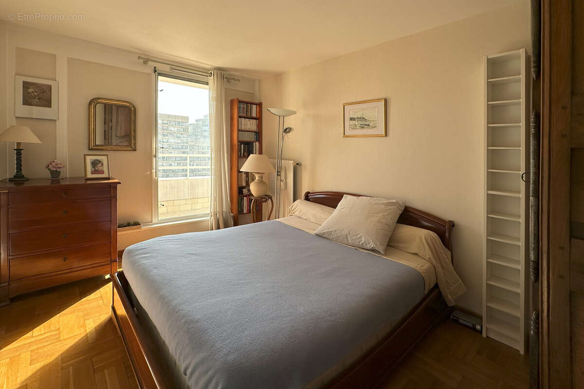 Appartement à NANTERRE