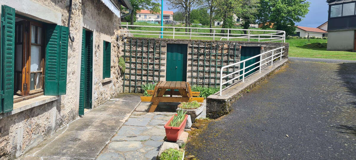 Maison à DEVESSET