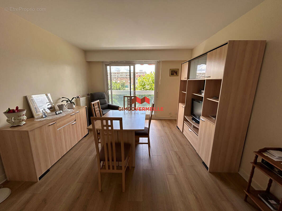 Appartement à POISSY