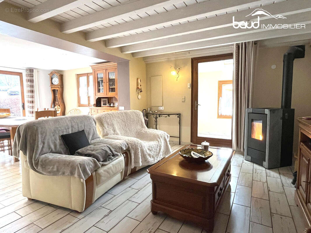 Maison à CORRENCON-EN-VERCORS