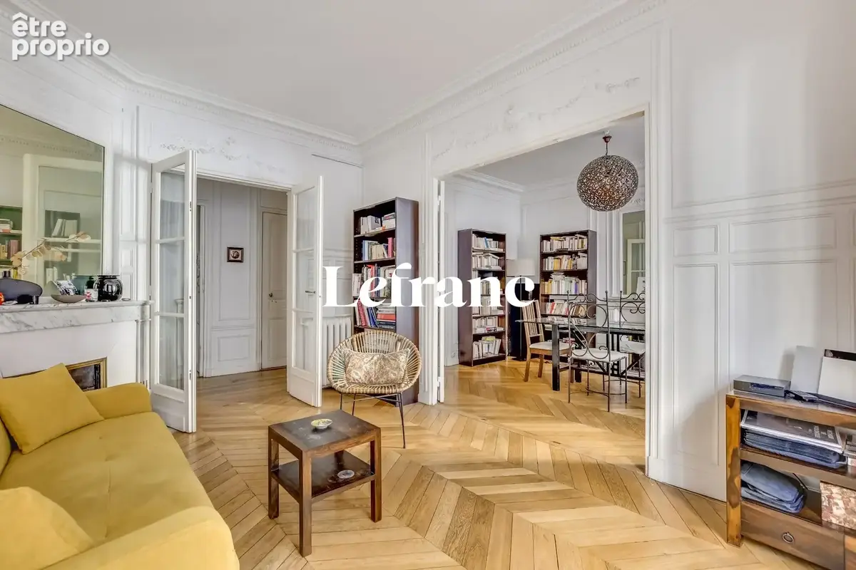 Appartement 4 pièces 80 m² à vendre à Paris-15e (75015) - photo 2
