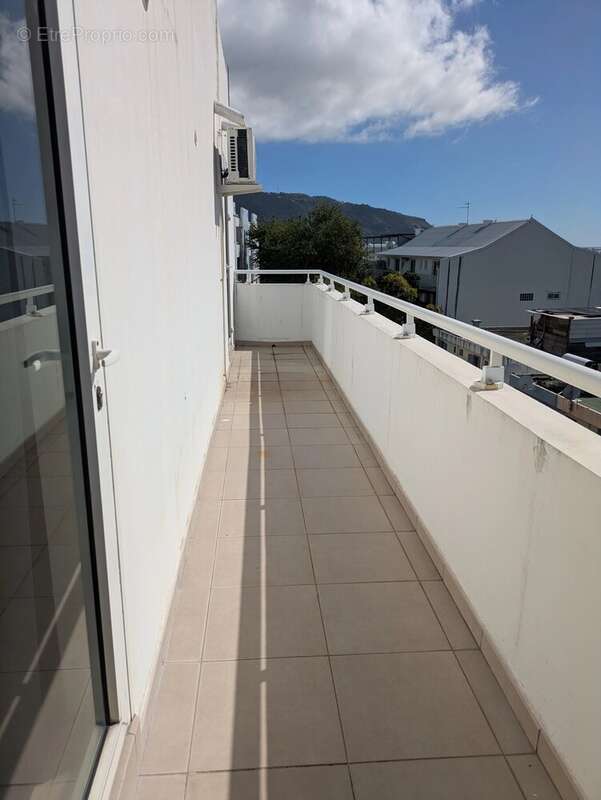 Appartement à SAINT-DENIS