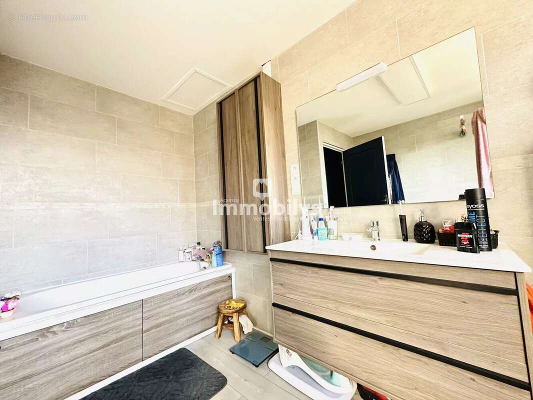 Maison à PECQUENCOURT