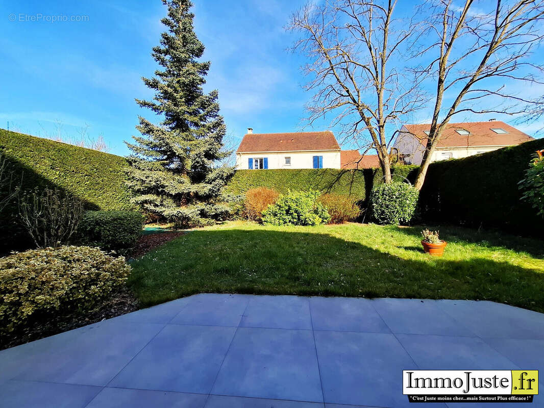 Maison à MONTIGNY-LE-BRETONNEUX