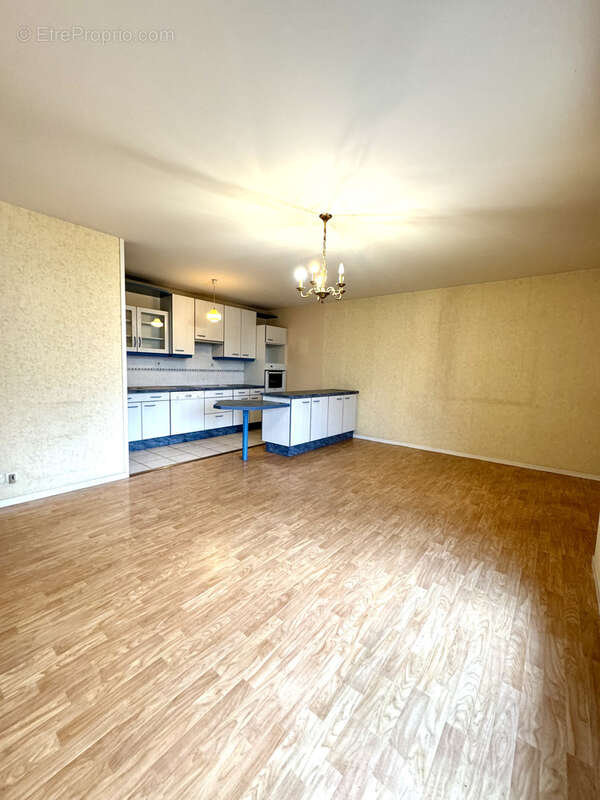 Appartement T3 avec balcon Sud-Ouest - photo 3