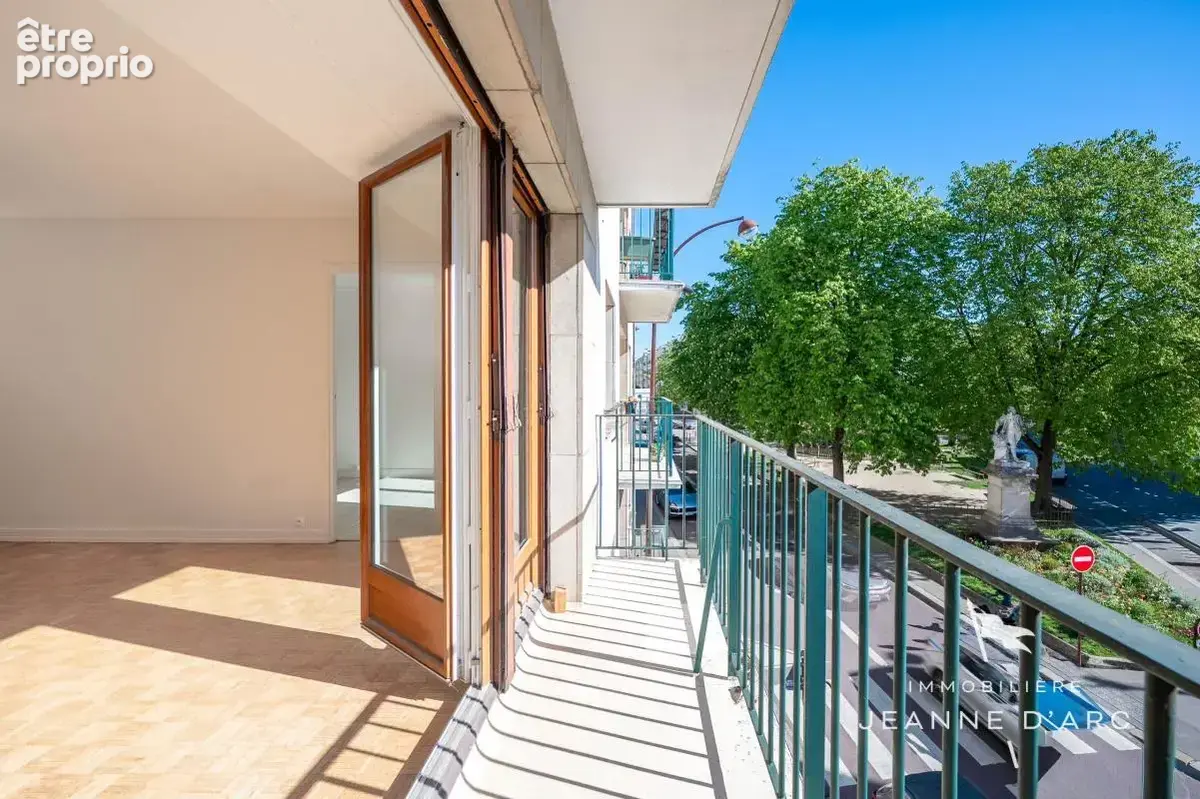 Appartement à VERSAILLES