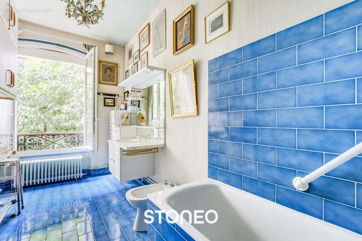 Maison à PARIS-16E